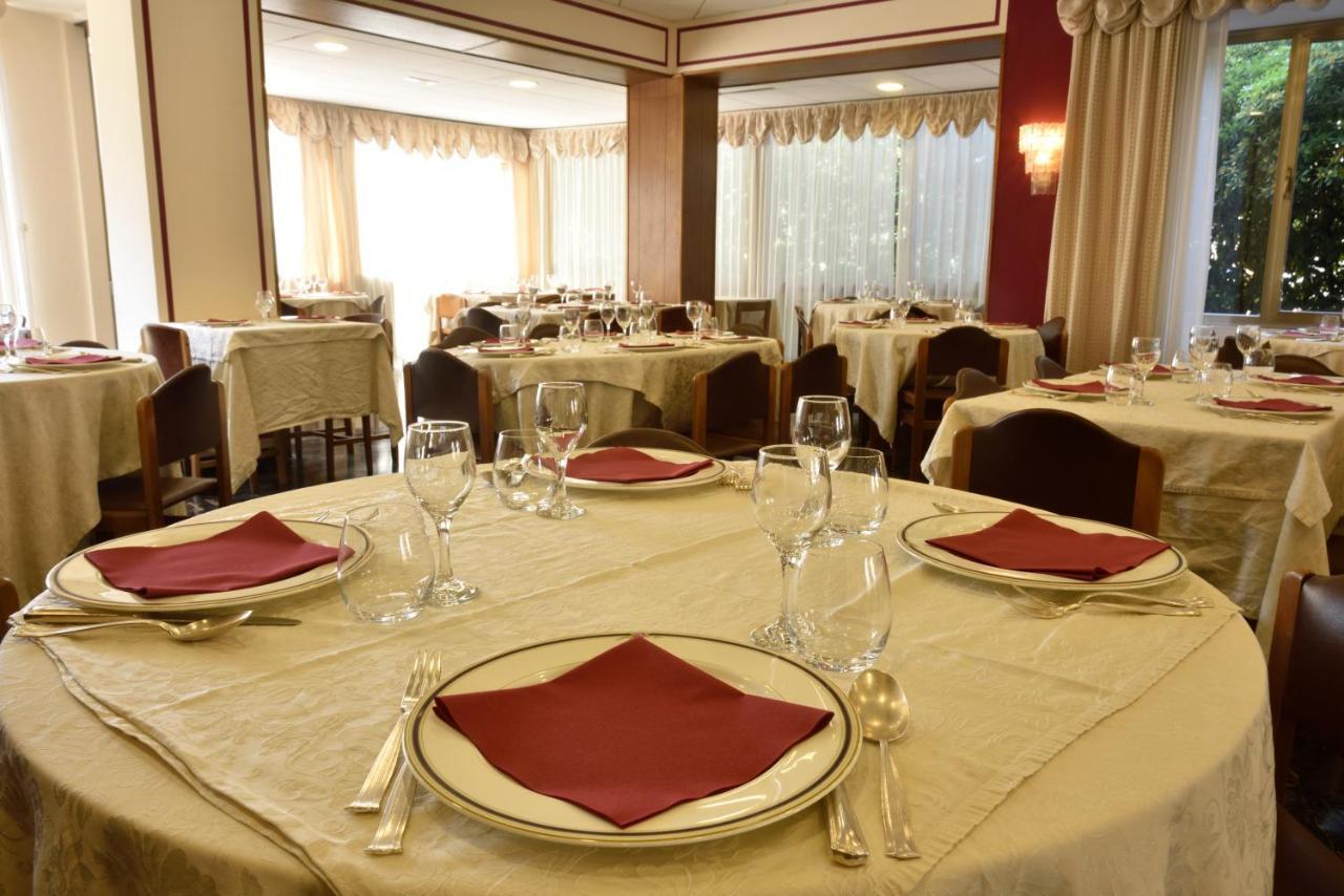 Hotel Bergamo Mare Mhotelsgroup Сан-Бартоломео-аль-Маре Екстер'єр фото